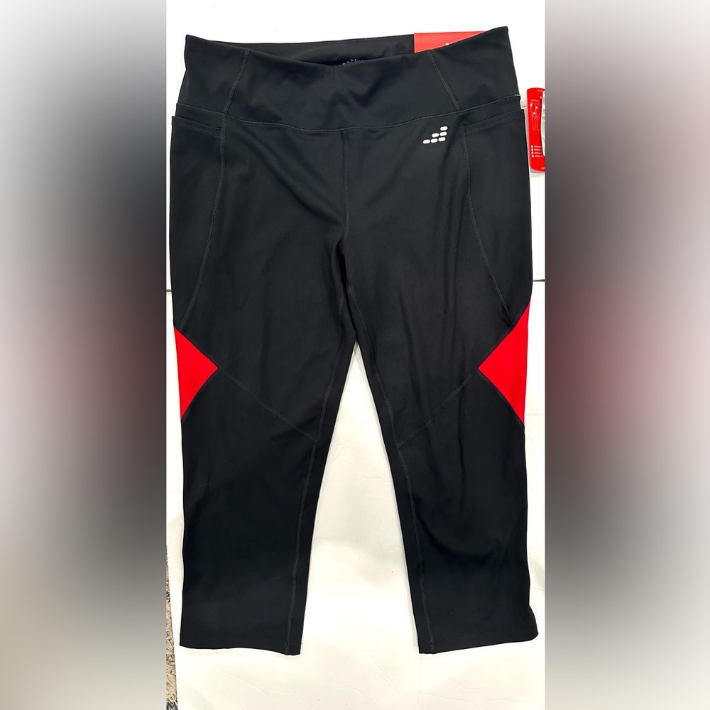 bcg Ladies Color Block Crop Leggings Black And Red Size Large